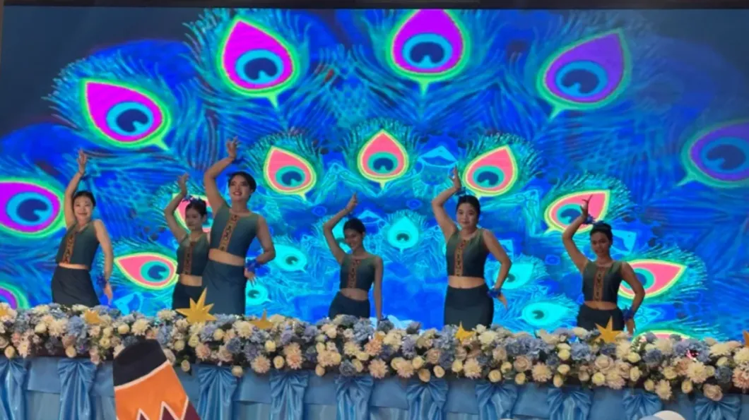 泰国普吉中学孔子课堂参与普吉中学语言文化日活动2.webp 图片